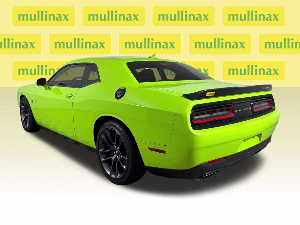 2023 Sublime Metallic Clearcoat Dodge Challenger R/T Scat Pack RWD Coupe