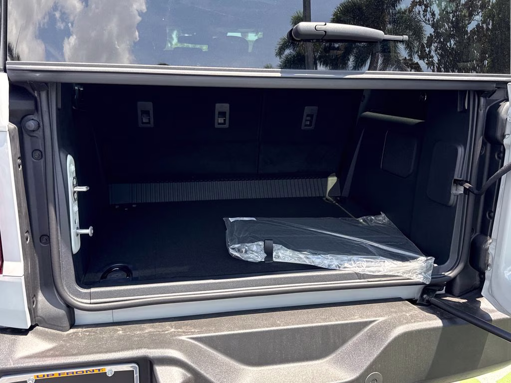 2026 Avalanche Gray Ford Bronco Big Bend 4X4 SUV