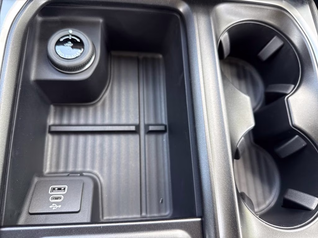 2026 Oxford White Ford Expedition Active RWD SUV