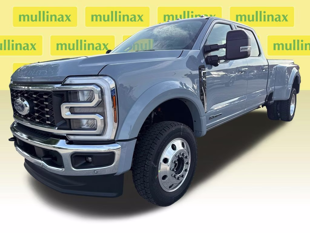2026 Glacier Gray Metallic Tri-Coat Ford Super Duty F-450 DRW Lariat 4X4 Truck
