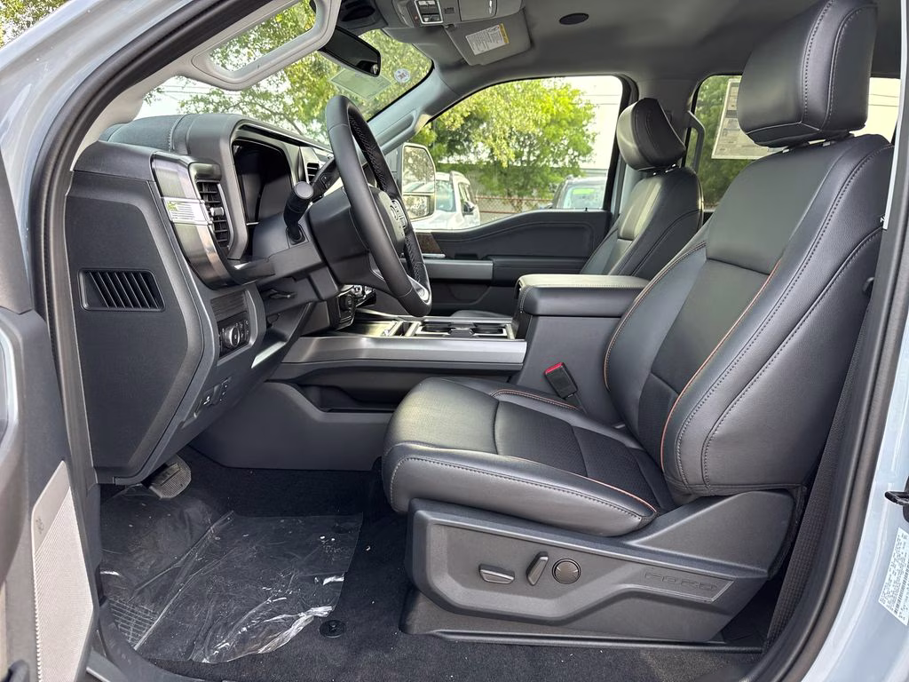 2026 Glacier Gray Metallic Tri-Coat Ford Super Duty F-450 DRW Lariat 4X4 Truck