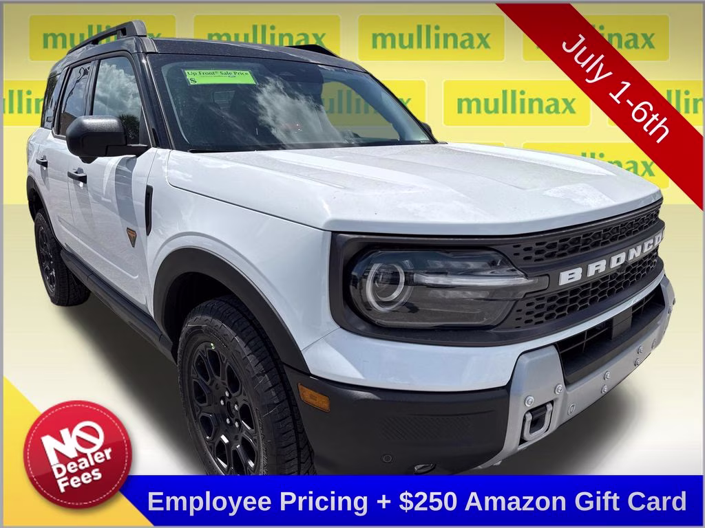 2026 Oxford White Ford Bronco Sport Badlands 4X4 SUV