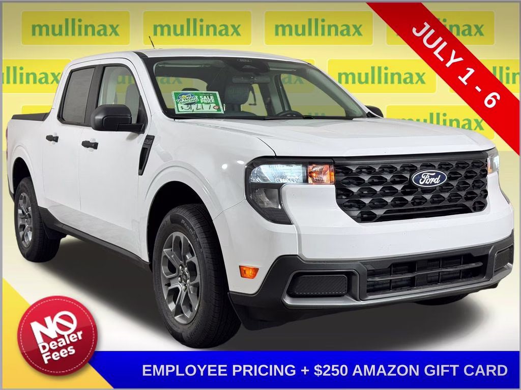 2026 Oxford White Ford Maverick XLT FWD Truck