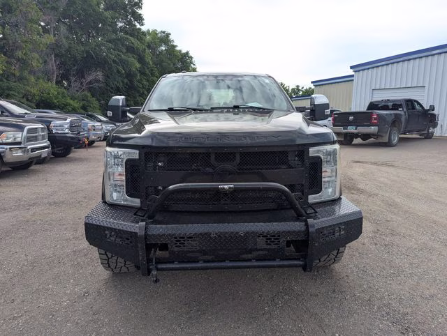 2017 Shadow Black Ford Super Duty F-250 SRW XLT 4X4 Truck