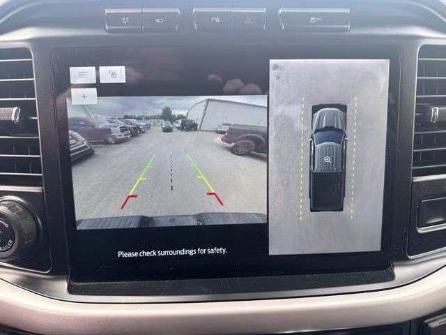 2022 Silver Ford F-150 XLT 4X4 Truck