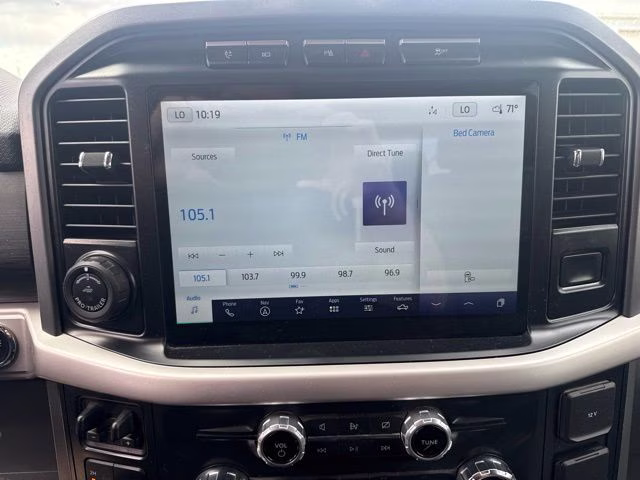 2022 Silver Ford F-150 XLT 4X4 Truck
