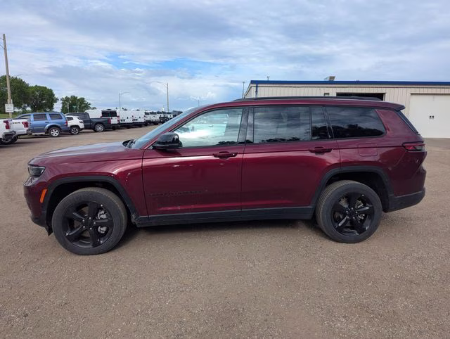 2024 Velvet Red Pearlcoat Jeep Grand Cherokee L Altitude X 4X4 SUV