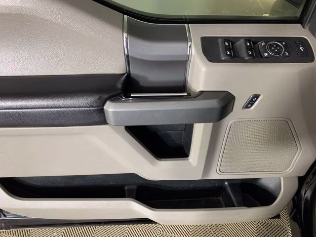 2017 Shadow Black Ford Super Duty F-250 SRW XLT 4X4 Truck