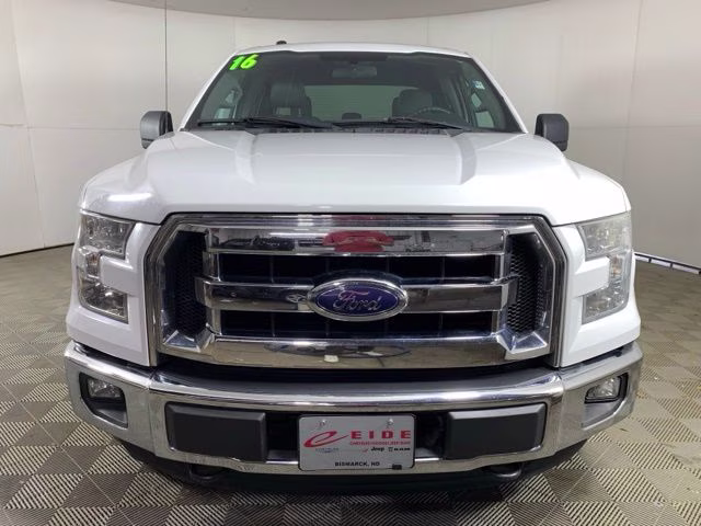 2016 Oxford White Ford F-150 XLT 4X4 Truck