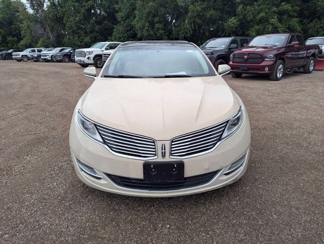 2016 Platinum Dune Metallic Tri-Coat Lincoln MKZ Reserve FWD Sedan