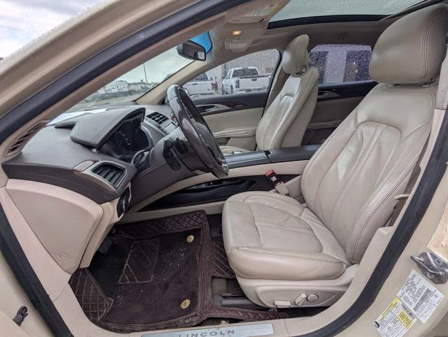 2016 Platinum Dune Metallic Tri-Coat Lincoln MKZ Reserve FWD Sedan