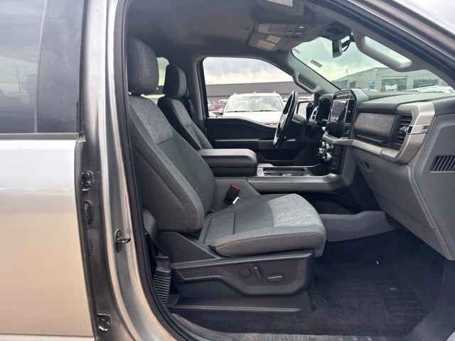 2022 Silver Ford F-150 XLT 4X4 Truck