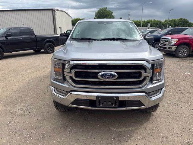 2022 Silver Ford F-150 XLT 4X4 Truck