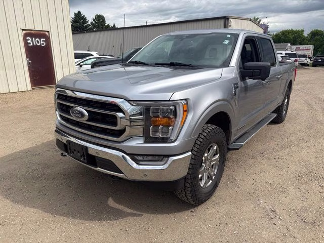 2022 Silver Ford F-150 XLT 4X4 Truck