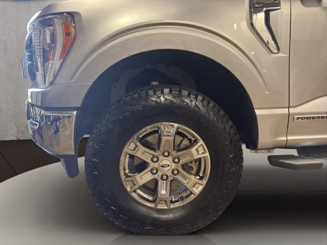 2022 Silver Metallic Ford F-150 XLT 4X4 Truck