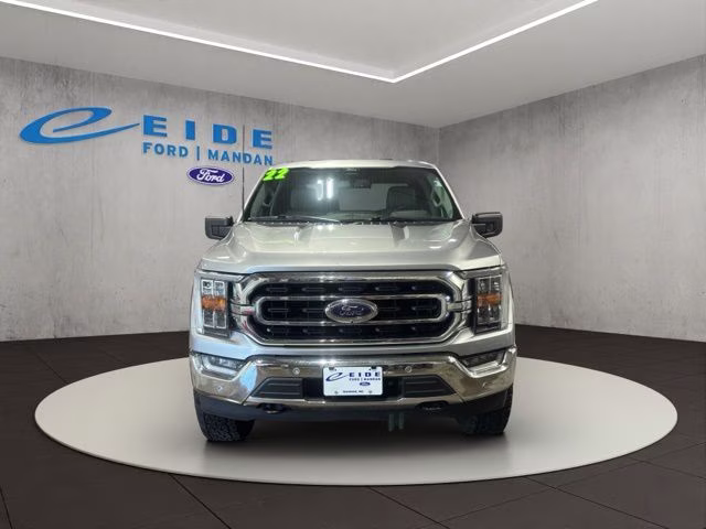 2022 Silver Metallic Ford F-150 XLT 4X4 Truck