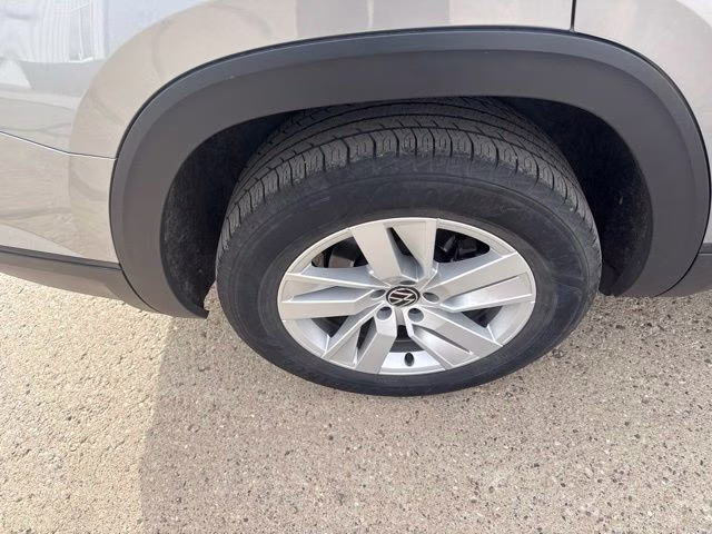 2021 Silver Volkswagen Atlas 2.0T S AWD SUV