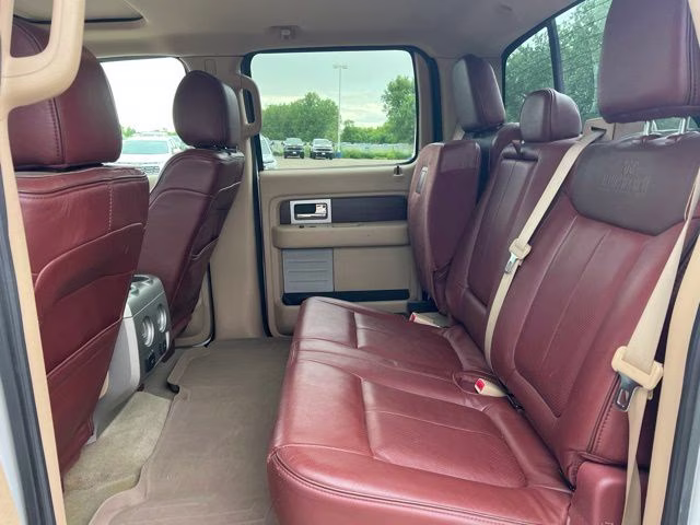 2013 Oxford White Ford F-150 King Ranch 4X4 Truck