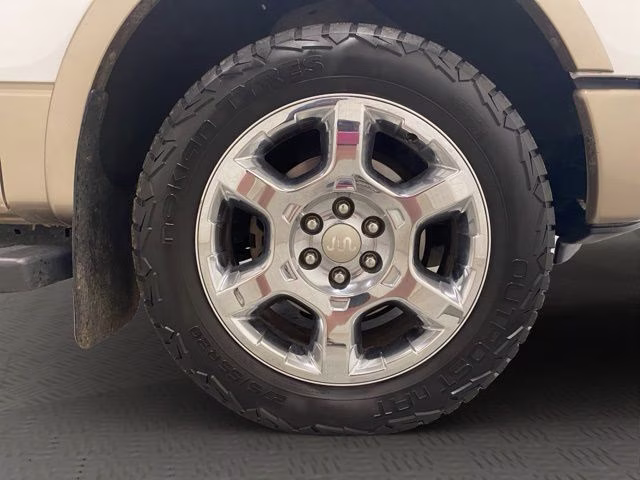2013 Oxford White Ford F-150 King Ranch 4X4 Truck