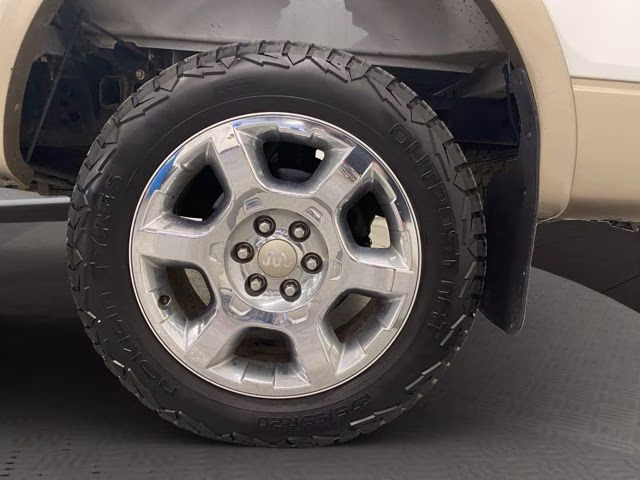 2013 Oxford White Ford F-150 King Ranch 4X4 Truck