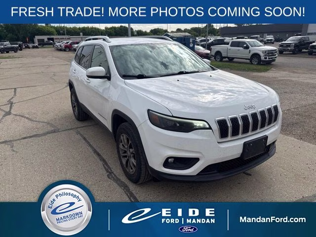 2019 Bright White Clearcoat Jeep Cherokee Latitude Plus 4X4 SUV