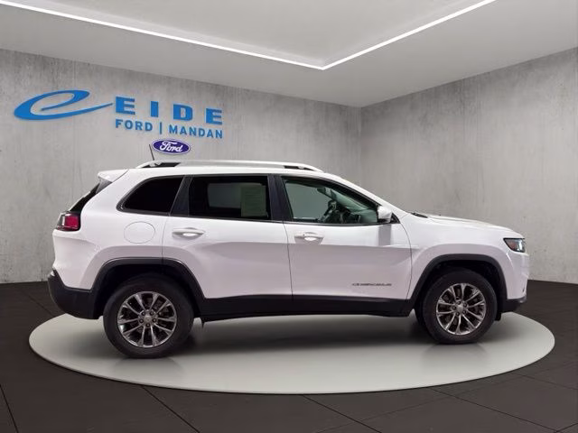 2019 Bright White Clearcoat Jeep Cherokee Latitude Plus 4X4 SUV
