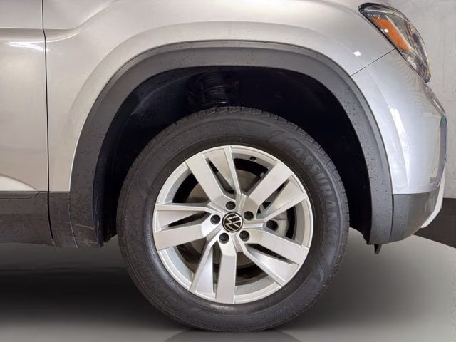 2021 Silver Volkswagen Atlas 2.0T S AWD SUV