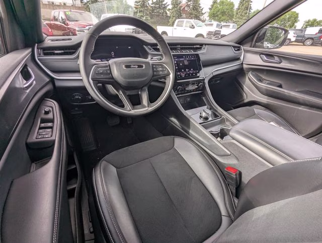 2024 Velvet Red Pearlcoat Jeep Grand Cherokee L Altitude X 4X4 SUV