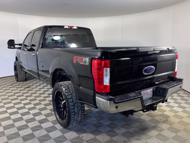 2017 Shadow Black Ford Super Duty F-250 SRW XLT 4X4 Truck