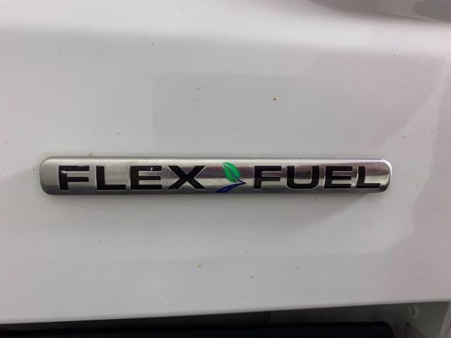 2016 Oxford White Ford F-150 XLT 4X4 Truck