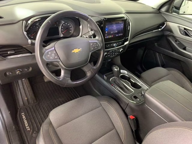 2020 Satin Steel Metallic Chevrolet Traverse LT AWD SUV