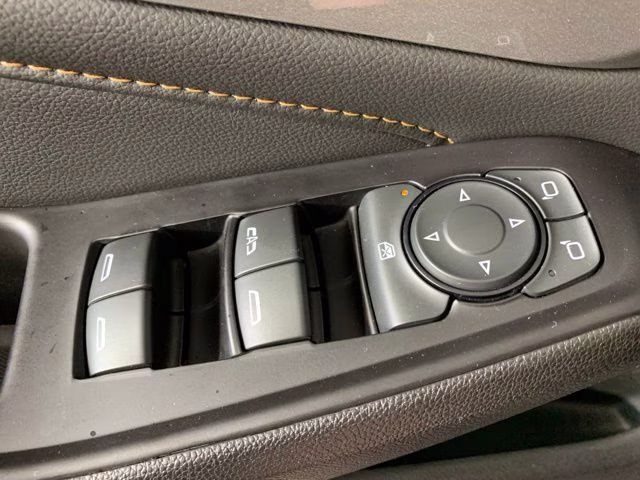 2020 Satin Steel Metallic Chevrolet Traverse LT AWD SUV