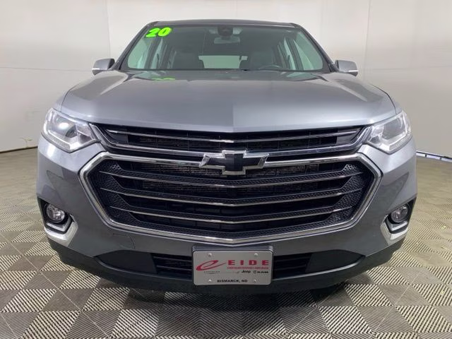 2020 Satin Steel Metallic Chevrolet Traverse LT AWD SUV