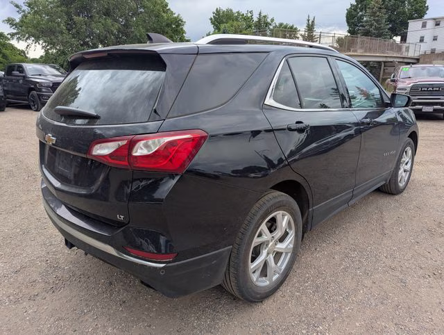 2020 Midnight Blue Metallic Chevrolet Equinox LT AWD SUV