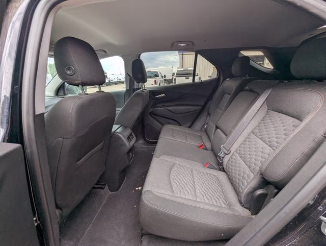 2020 Midnight Blue Metallic Chevrolet Equinox LT AWD SUV
