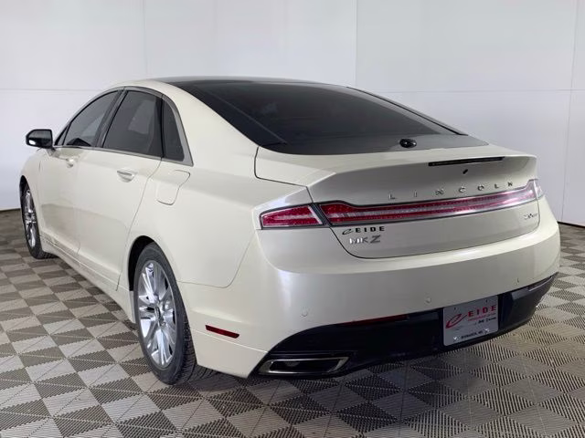 2016 Platinum Dune Metallic Tri-Coat Lincoln MKZ Reserve FWD Sedan