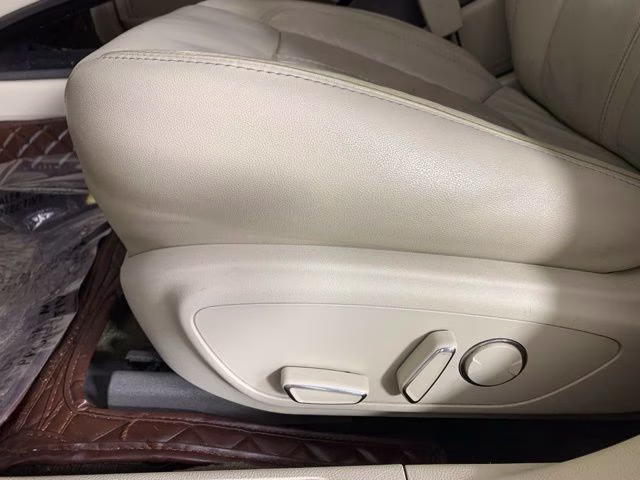 2016 Platinum Dune Metallic Tri-Coat Lincoln MKZ Reserve FWD Sedan