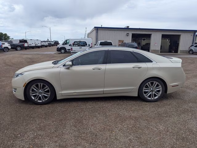 2016 Platinum Dune Metallic Tri-Coat Lincoln MKZ Reserve FWD Sedan