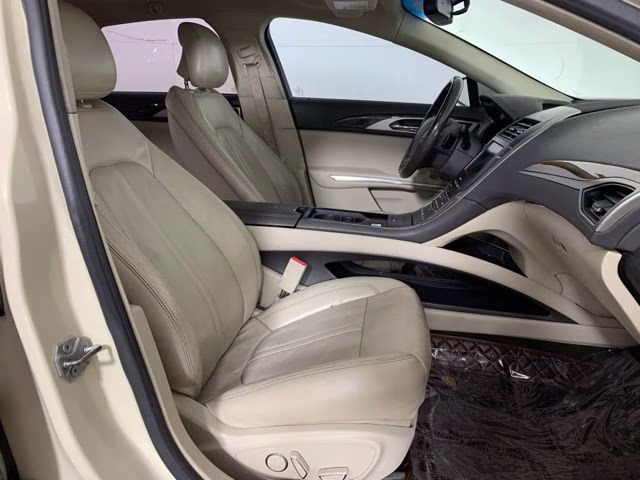 2016 Platinum Dune Metallic Tri-Coat Lincoln MKZ Reserve FWD Sedan