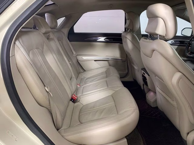 2016 Platinum Dune Metallic Tri-Coat Lincoln MKZ Reserve FWD Sedan