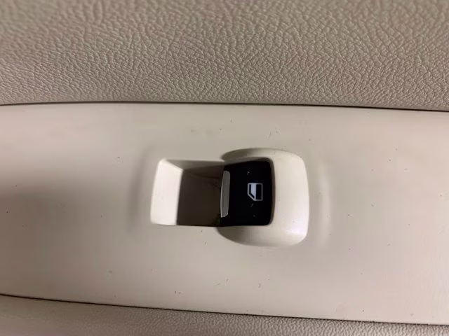 2016 Platinum Dune Metallic Tri-Coat Lincoln MKZ Reserve FWD Sedan