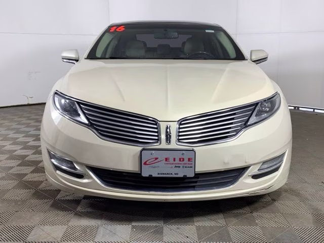 2016 Platinum Dune Metallic Tri-Coat Lincoln MKZ Reserve FWD Sedan