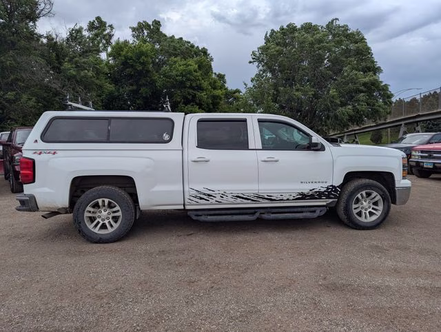 2015 Summit White Chevrolet Silverado 1500 LT 4X4 Truck