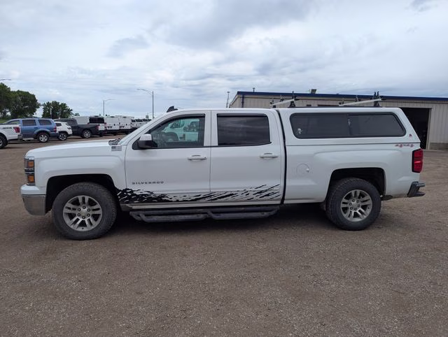 2015 Summit White Chevrolet Silverado 1500 LT 4X4 Truck