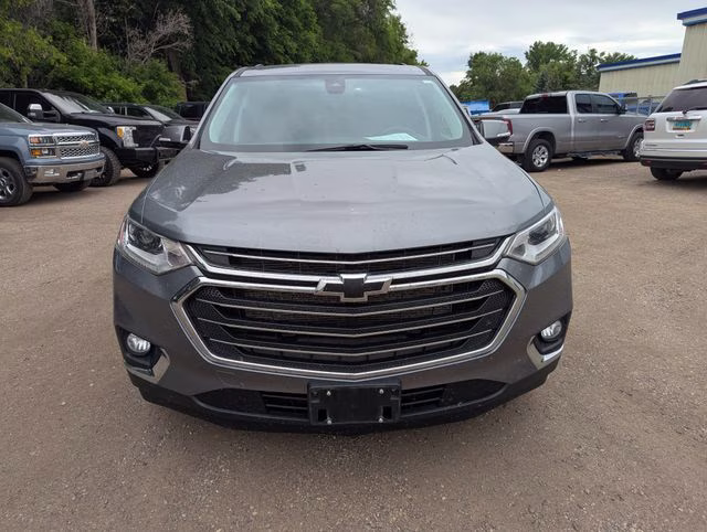2020 Satin Steel Metallic Chevrolet Traverse LT AWD SUV