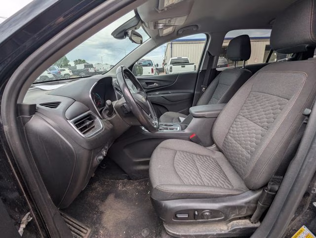2020 Midnight Blue Metallic Chevrolet Equinox LT AWD SUV