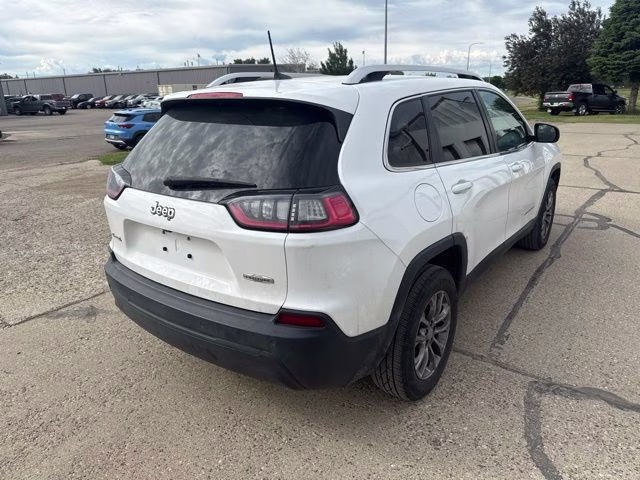 2019 Bright White Clearcoat Jeep Cherokee Latitude Plus 4X4 SUV