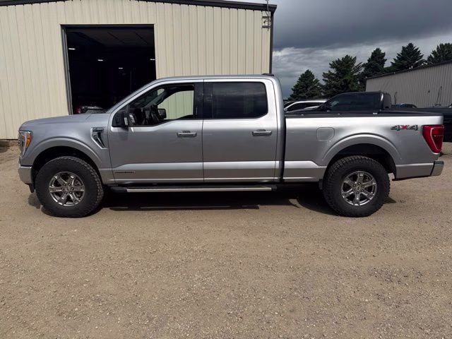 2022 Silver Ford F-150 XLT 4X4 Truck