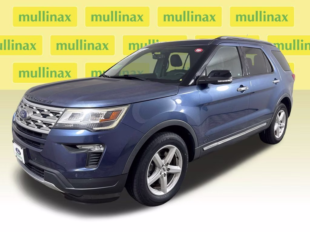 2018 Blue Metallic Ford Explorer XLT FWD SUV