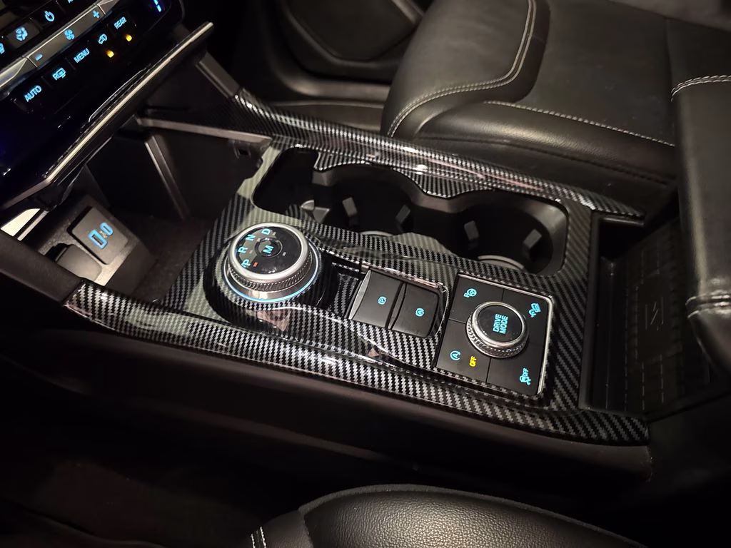 2022 Star White Metallic Tri-Coat Ford Explorer ST 4X4 SUV